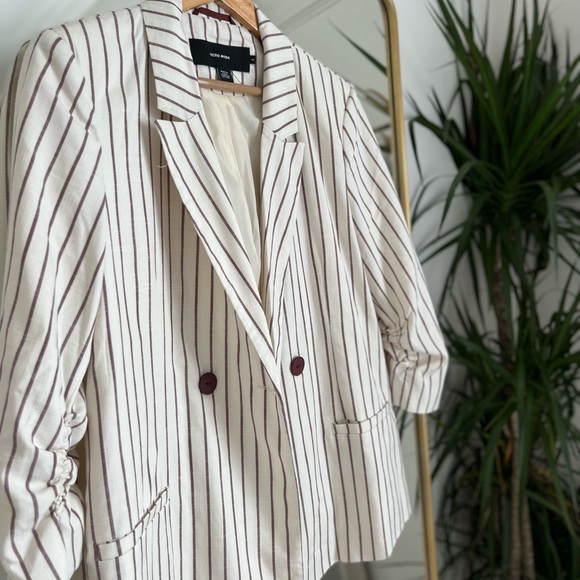 Jackets & Blazers - Nordstrom Vera Moda Striped blazer with Ruched 3/4 sleevs